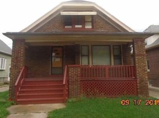 2472 S 16th St, Milwaukee, WI 53215