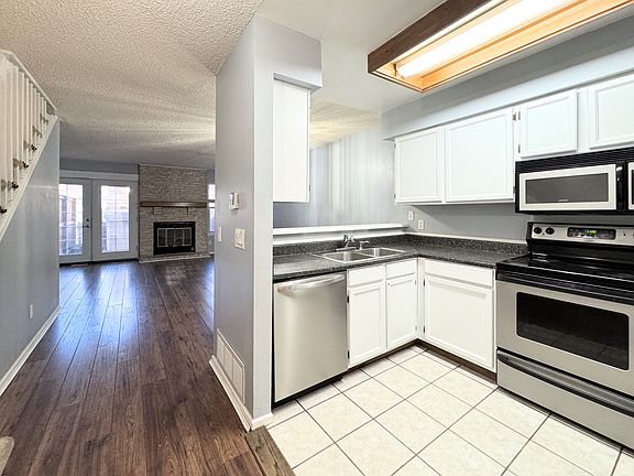 2nd image of 12133 Bannock Cir APT C