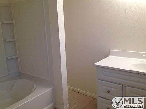 5th image of 1038 W Avenue J12