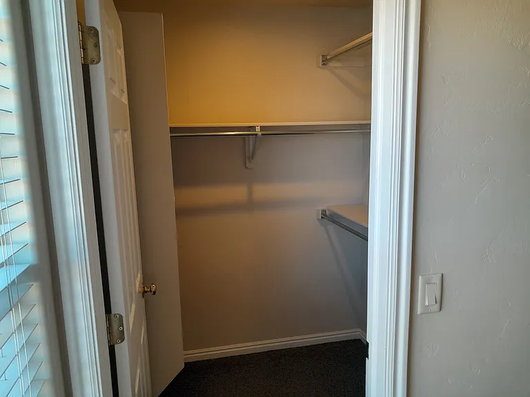 bed 2 closet