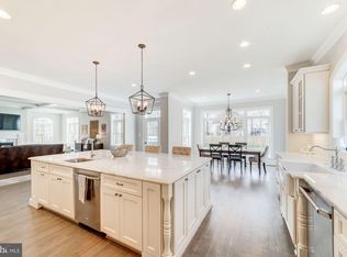 508 Plum St SW, Vienna, VA 22180