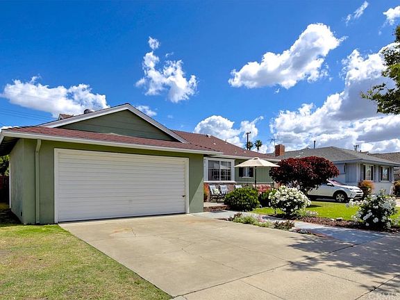 2nd image of 8037 Clover Way