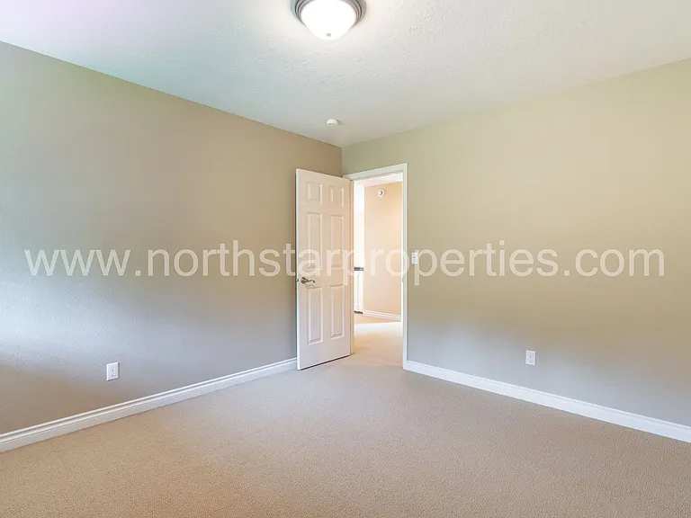 16754 Quail Ct — Photo 42