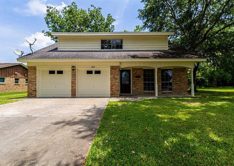 1st image of 214 Lantana Dr