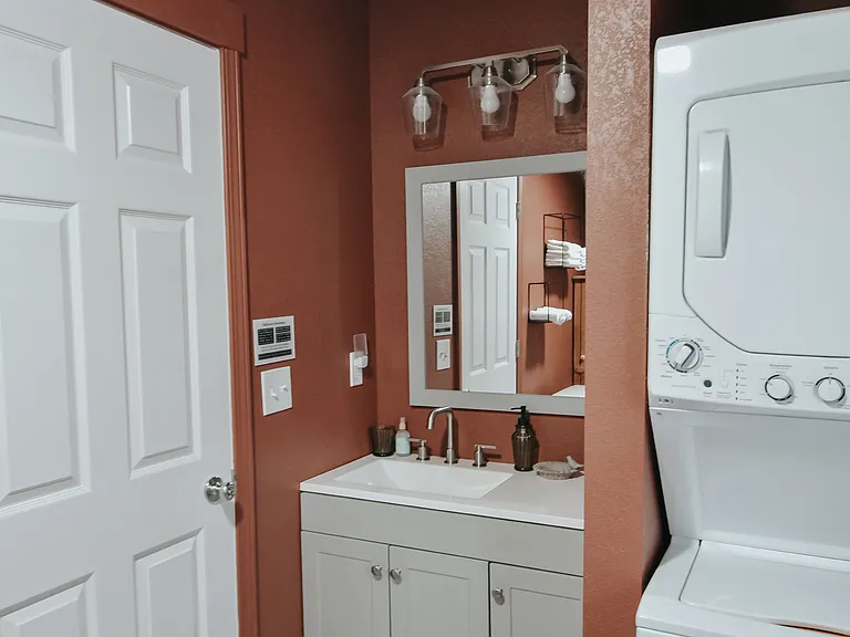 Bathroom/Laundry main floor