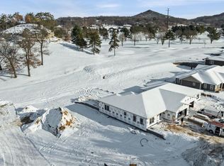 W7676 Castle Mound Rd, Holmen, WI 54636