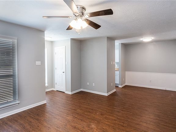 5th image of 701 San Pedro Dr #B