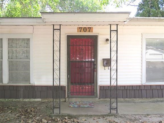 3rd image of 707 Hunter Dr