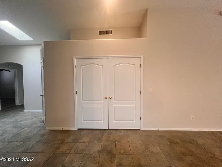 2875 W Simplicity Dr — Photo 10