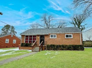 919 Laurel Rd, Petersburg, VA 23805