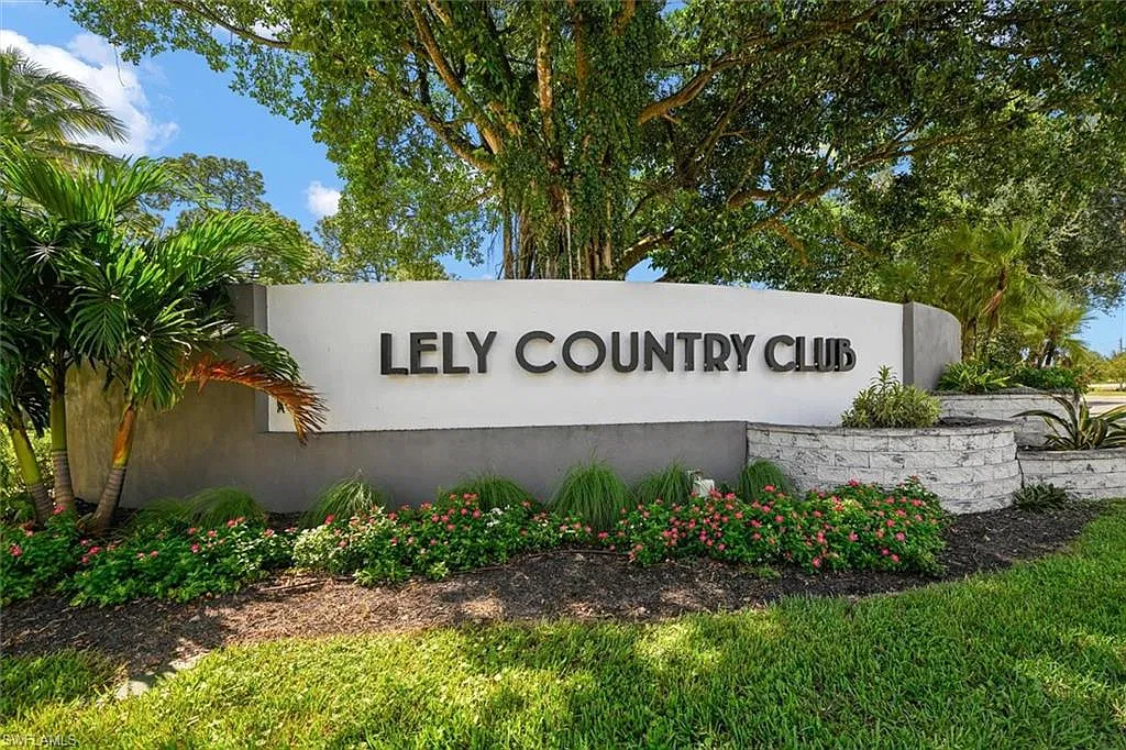 3 bed, 2.0 bath, 1294 sqft, $2,200 — Photo 4