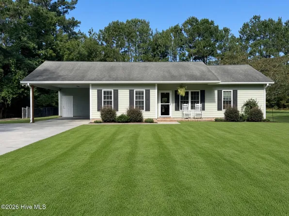 57 Whipperwill Lane, Hallsboro, NC 28442