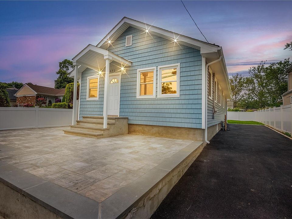 1st image of 571 Eagle Avenue
