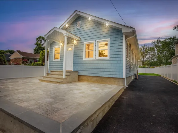 571 Eagle Avenue, West Hempstead, NY 11552