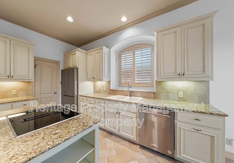 131 Westcourt Ln — Photo 14