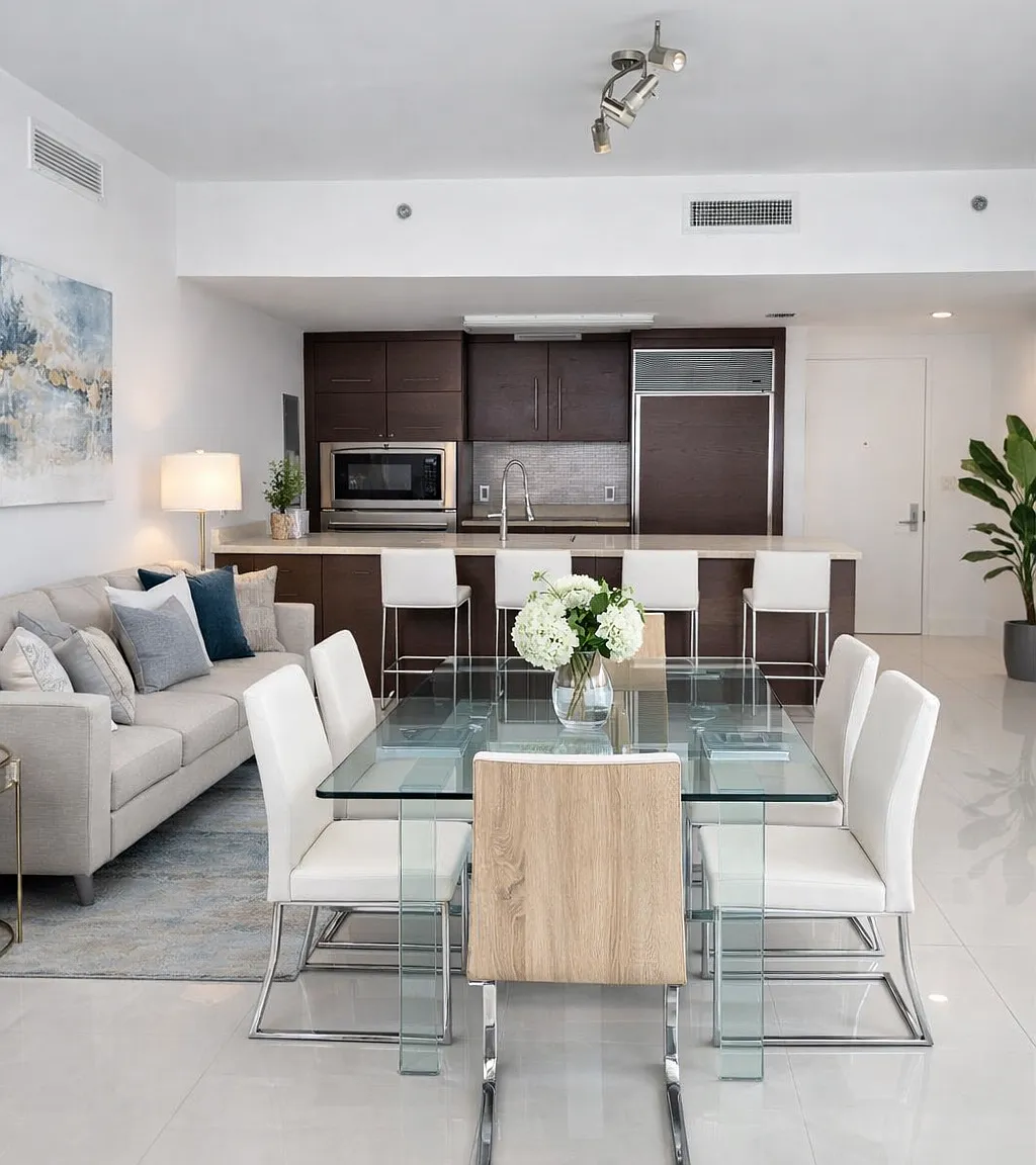 2 bed, 1167 sqft, $4,500 — Photo 3