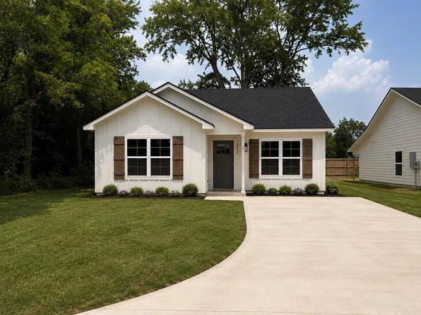 213 Fleming St, Longview, TX 75604