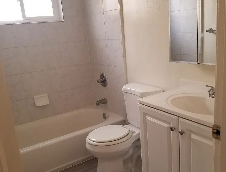 16240 Keith Way — Photo 7