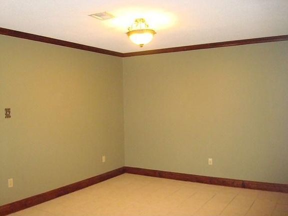Formal Dining
