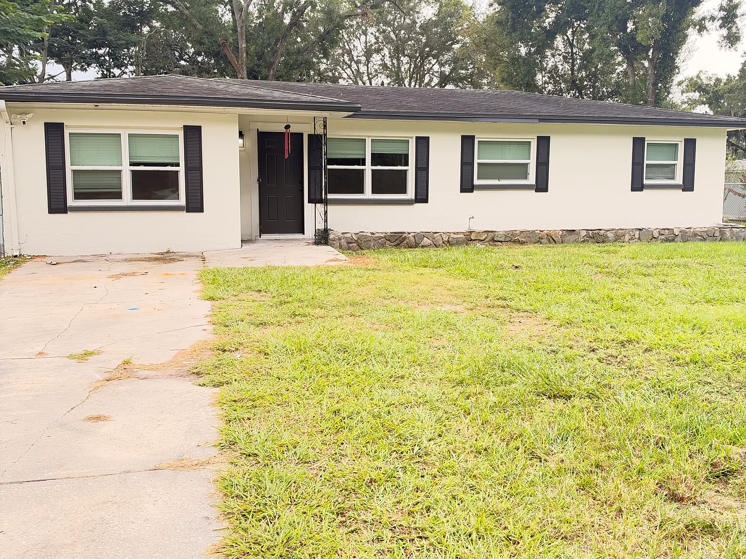 3 bed, 1226 sqft, $2,500 — Photo 1