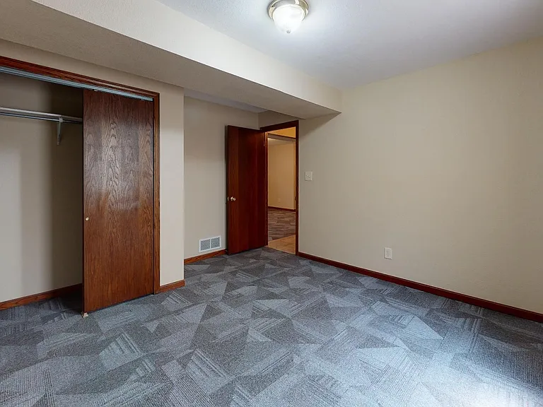 1715 Stone St — Photo 13