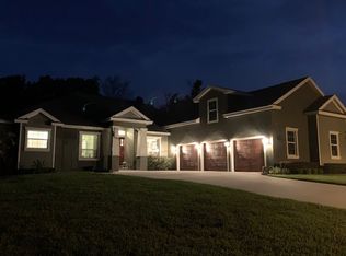 827 Fairlington Dr, Lakeland, FL 33813