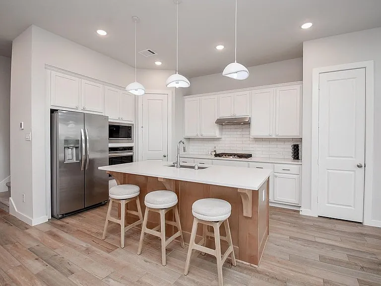 16635 Bristol Steel Ln — Photo 11