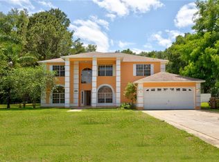 22701 Stallion Dr, Sorrento, FL 32776