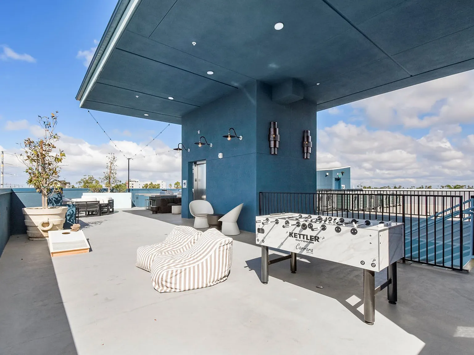4233 Kansas Street — Photo 3