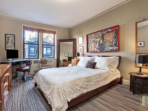 3rd image of 166 W 22nd St APT 4C
