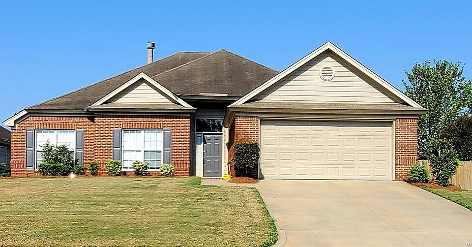 1st image of 613 Stoneybrooke Way