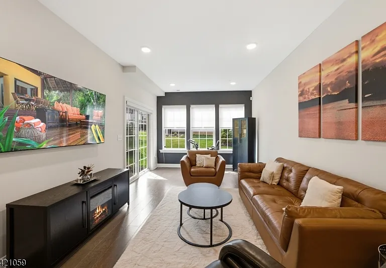 12 Marigold Ct — Photo 38