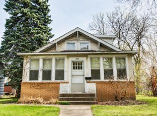 992 Stryker Ave, West Saint Paul, MN 55118