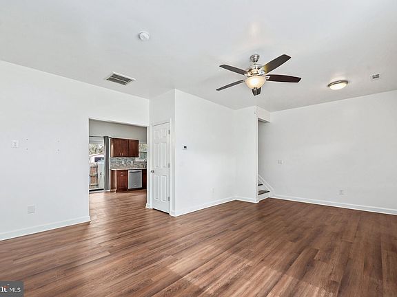 5th image of 10913 Bevin Dr