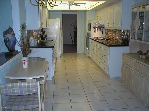 4th image of 12802 W La Terraza Dr