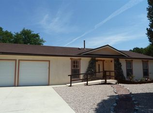 20 Grand Canyon Dr, Los Alamos, NM 87544