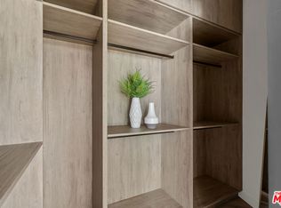 16233 Quemada Rd, Encino, CA 91436