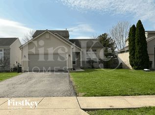 6335 Whims Rd, Canal Winchester, OH 43110