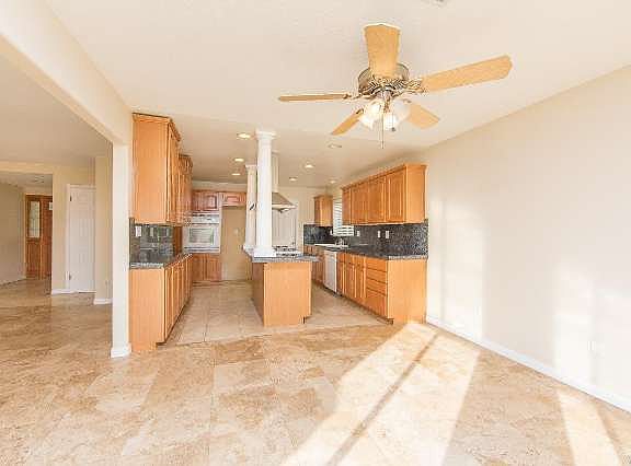 5th image of 30510 Sandtrap Dr