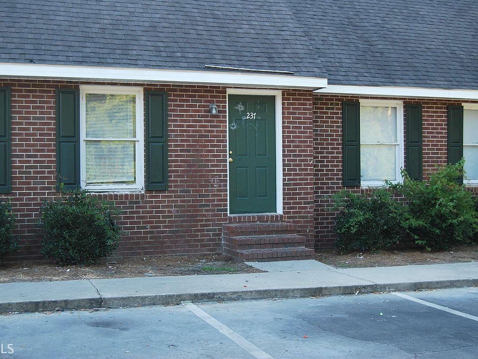 1st image of 230 Lanier Dr #237