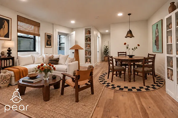 Living room, photo 1
