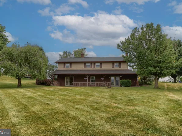 555 Mill Rd, Annville, PA 17003