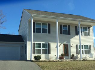 1540 Sherwood Dr, Christiansburg, VA 24073