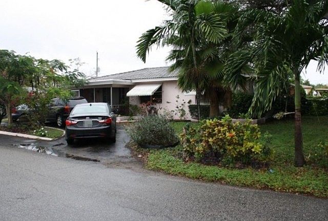 1st image of 2447 McKinley St