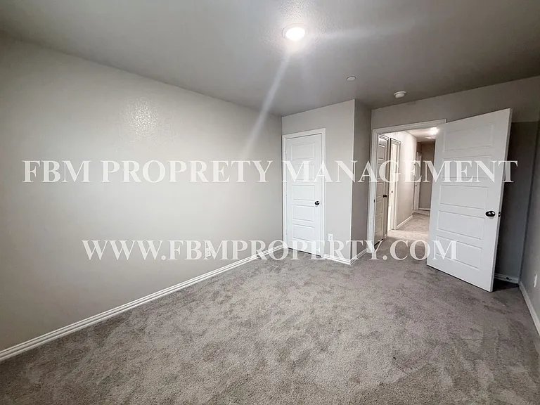 460 Restoration Rd — Photo 15