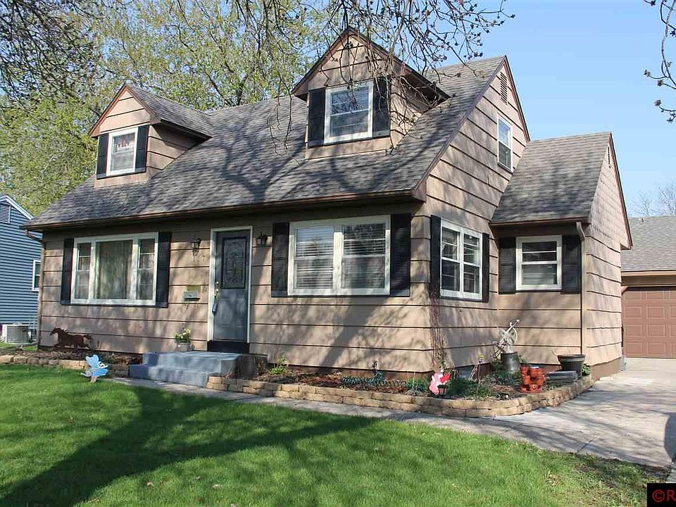 1st image of 137 N Mayfair Dr