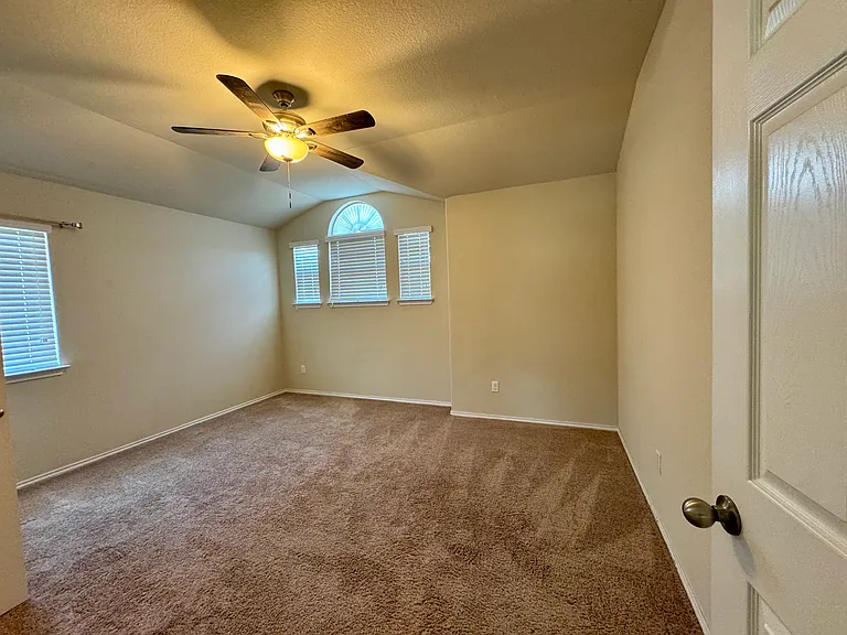 5300 Crossville Dr — Photo 35