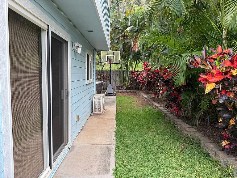 554 Akolea Pl — Photo 5