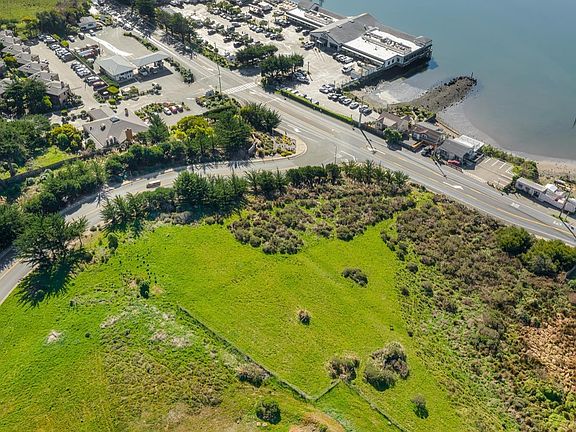 3rd image of 153 Harbor View Way