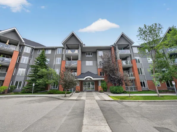 15 Everstone Dr SW #306B, Calgary, AB T2Y 5B5